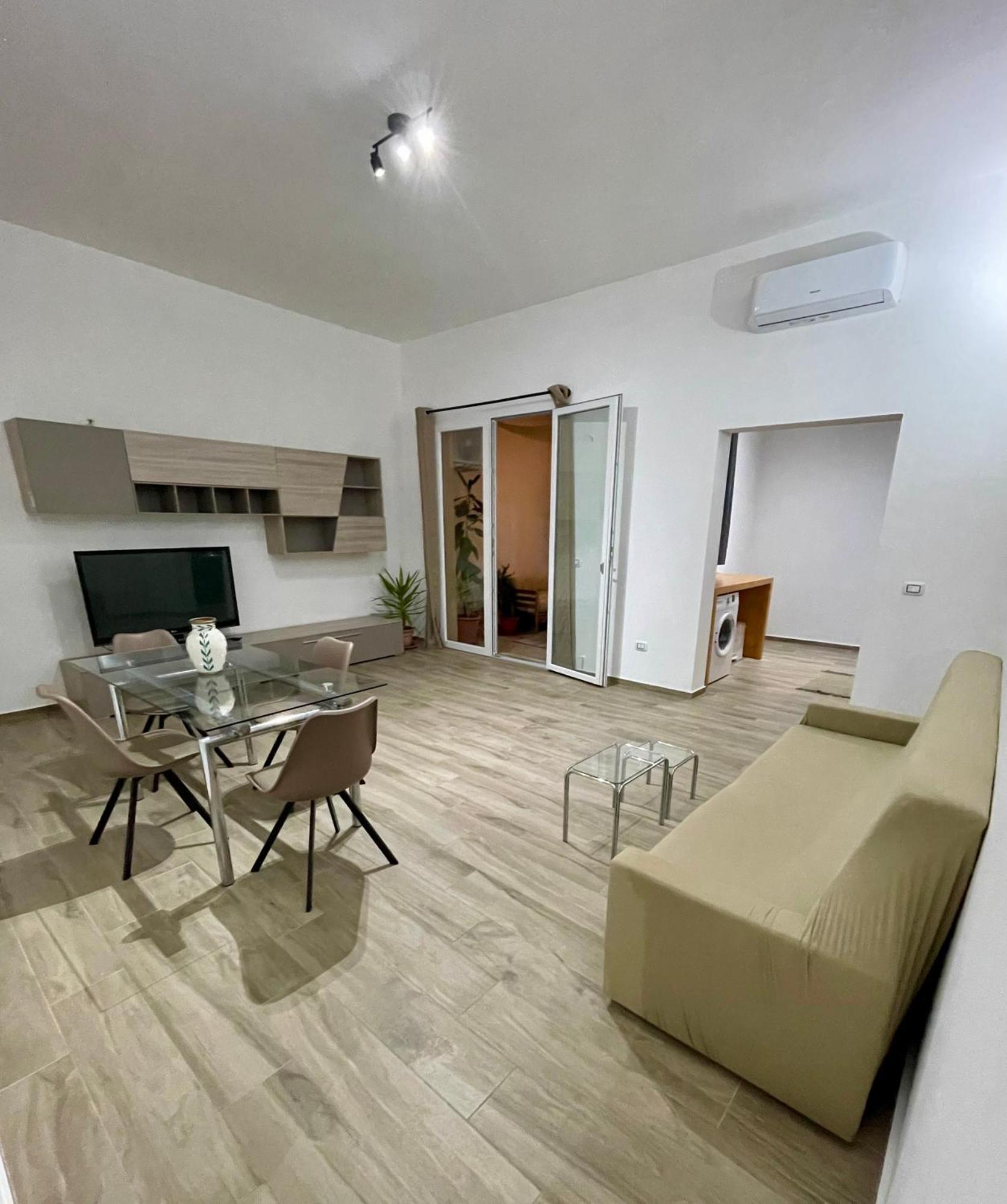 Cristina Home San Pietro Vernotico Exteriör bild
