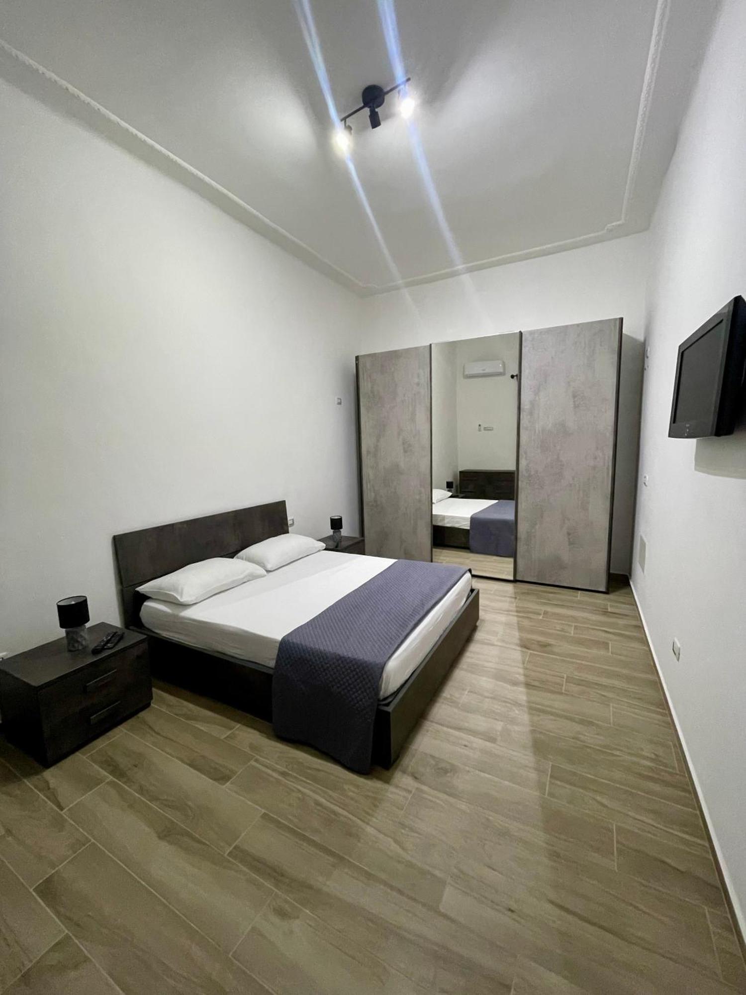 Cristina Home San Pietro Vernotico Exteriör bild